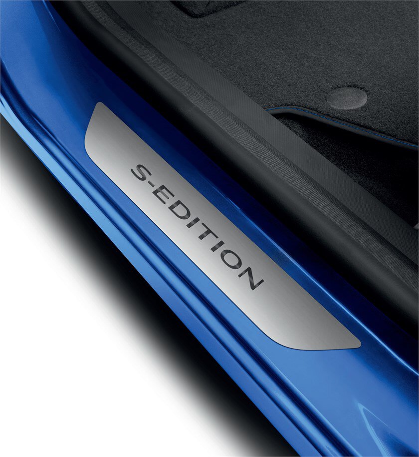 S Edition Door Sills 