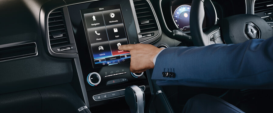 . quot  touchscreen sat nav with BOSE® audio system